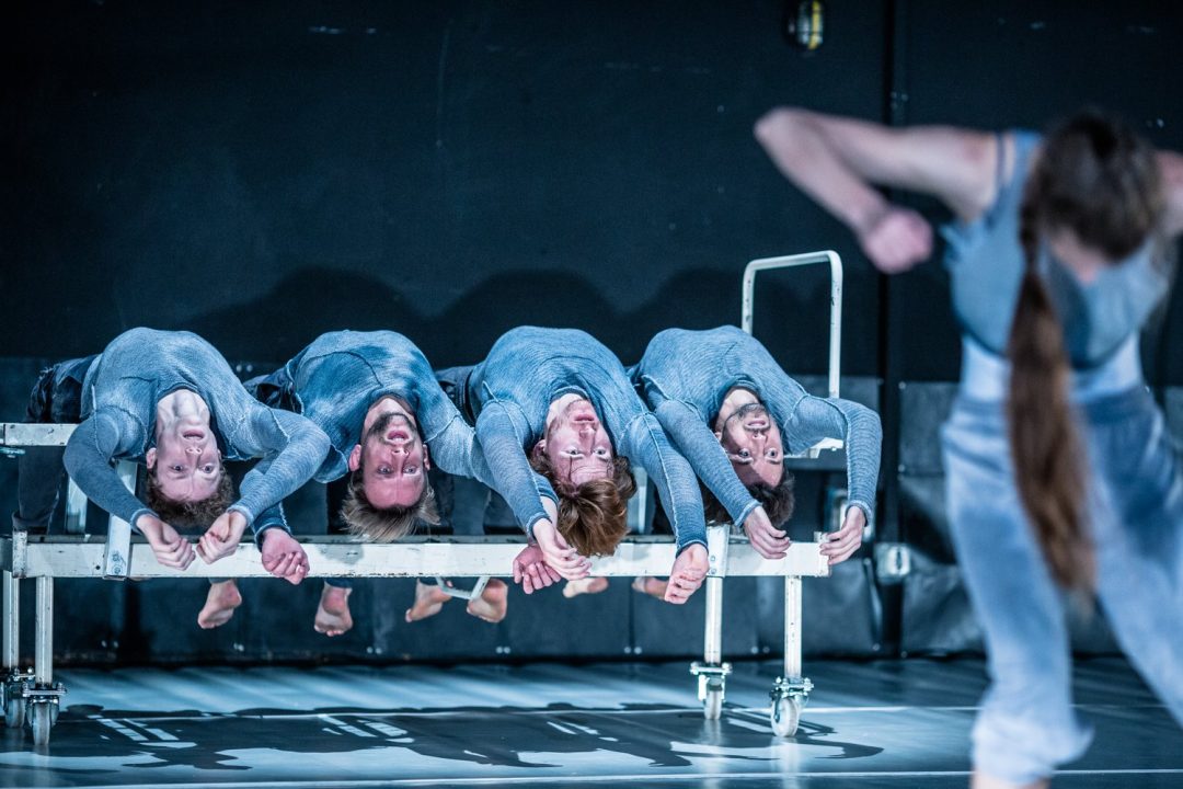 Wrocławski Teatr Tańca „Klatka z łez”